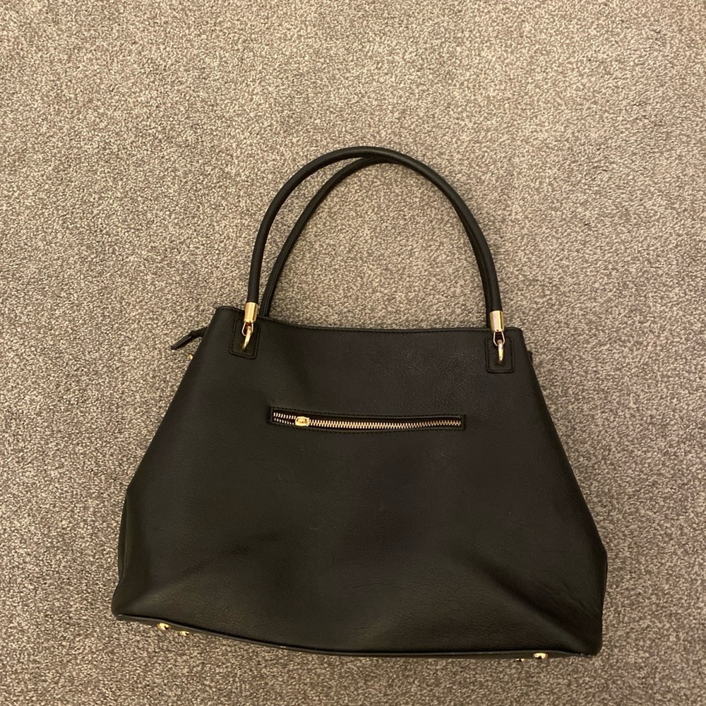 Chic Black Shoulder Bag